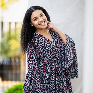 Meet your Posher, Leyla